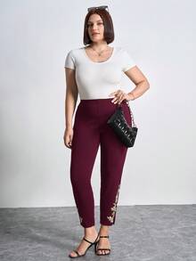 SHEIN Clasi 大码女式休闲度假风花卉刺绣高腰紧身裤 - 紫色 - 查看 3
