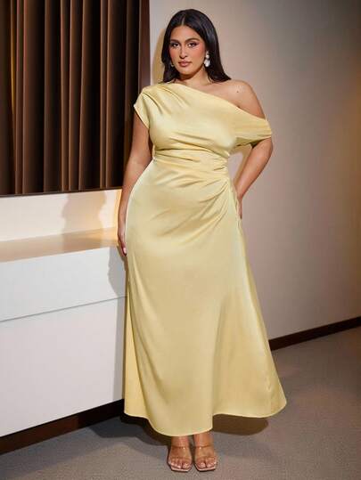 SHEIN BAE Plus Size Solid Yellow Asymmetrical Shoulder Bodycon High Slit Maxi Dress, Suitable For Party, Cocktail, Formal Occasions, Bridesmaid, Little Black Dress, Daily Wear, Halloween, Day Of The Dead, Christmas - Elegant Yellow Satin Maxi Dress,Beach Outfit For Women,Dresses For Woman,Christmas Party Dress,Wedding Guest Dress Women,Plus Size Woman Dresses,Dresses For Ladies Summer,Party Dresses For Women,Christmas,Cozy Fall & Winter Styles,Thanksgiving Outfit Women,Prom Dress,Winter Outfit For Women,Evening Dresses For Women,Plus Size Women Clothes,Formal Dress,New Year,Valentine's Day,Birthday Dress Plus Size,Elegant