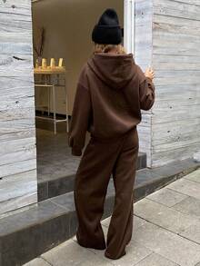 DAZY Bộ đồ nữ gồm áo hoodie và quần nỉ màu bạc ánh kim, kiểu dáng thường ngày, thích hợp mặc nhà mùa thu/đông. - Cà phê nâu - Xem 2