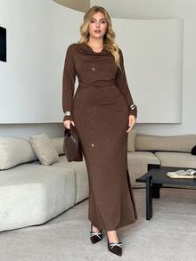 Modelyn 大尺碼女款純色垂領亮片長袖上衣與魚尾下擺裙 2 件套，修身時尚 - 棕色 - 查看 4