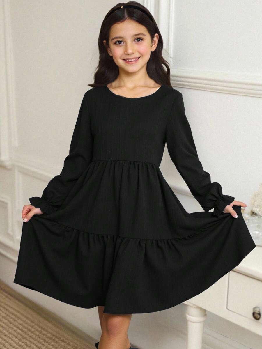 SHEIN Tween Girl Solid Color Round Neck Long Sleeve Pleated Mini Casual Dress - Black - View 1