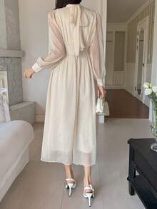 DAZY Women's Elegant Solid Color Tie Collar Puff Sleeve Mid-Length Dress, Autumn/Winter - Apricot - View 2