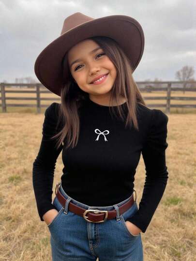 SHEIN Emery Rose Kids Young Girl Fitted Vintage Gigot Sleeve Mock Neck T-Shirt,Sport Style, Great For Casual & Daily Wear & School Daily In Autumn & Winter,Cool Street Style,Daily Wear,School Daily,Halloween,Y2k Girl,Casual&Cute,Sisters,Mom And Daughter Matching,Black.  Fashion