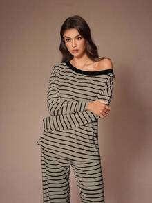 Lazeform Striped Print Casual Asymmetrical Shoulder Women Pajama Set Striped Pajama Set - Multicolor - View 2