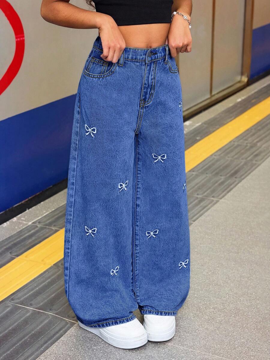 SHEIN Tween Girls' Y2K Fashionable Solid Washed Bowknot Jeans Embroidered Bow Baggy Denim Straight Leg Jeans,Tween Girl Fall Clothes Back To School Streetwear Outfits Winter - Medium Wash - View 1