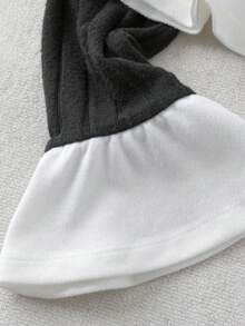 Franclia 两件套女士休闲纯色黑白撞色下摆荷叶边袖口纽扣装饰撞色拼接开襟上衣和纯色阔腿裤套装，柔软舒适，适合秋冬春季穿着，法式优雅风格，日常百搭。 - 黑與白 - 查看 6