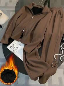 Franclia Bộ đồ thể thao thường ngày mới thu đông 2025 dành cho nữ, áo hoodie lông cừu đơn giản có khóa kéo thời trang và quần ống rộng 2 món - màu nâu - Xem 1