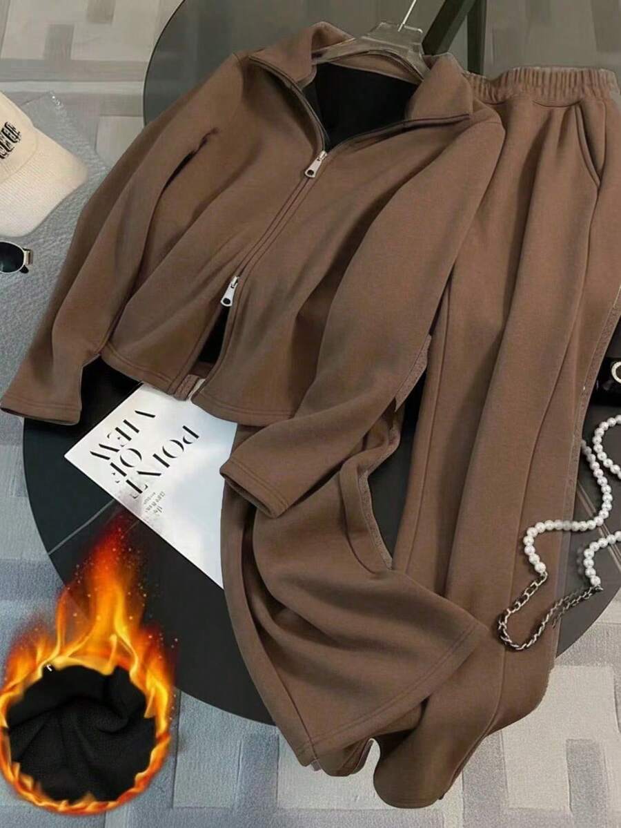 Franclia Bộ đồ thể thao thường ngày mới thu đông 2025 dành cho nữ, áo hoodie lông cừu đơn giản có khóa kéo thời trang và quần ống rộng 2 món - màu nâu - Xem 1