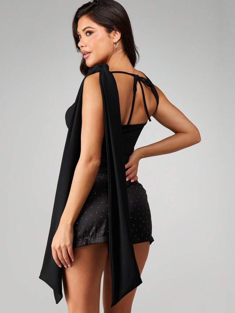MISSGUIDED Bluzka bez rękawów z wiązaniem na ramionach i okrągłym dekoltem na wieczorne przyjęcie