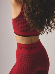 Aralina 休闲双色千鸟格提花无缝露脐上衣和侧条纹紧身裤两件套运动健身套装 - 紅色 - 查看 6