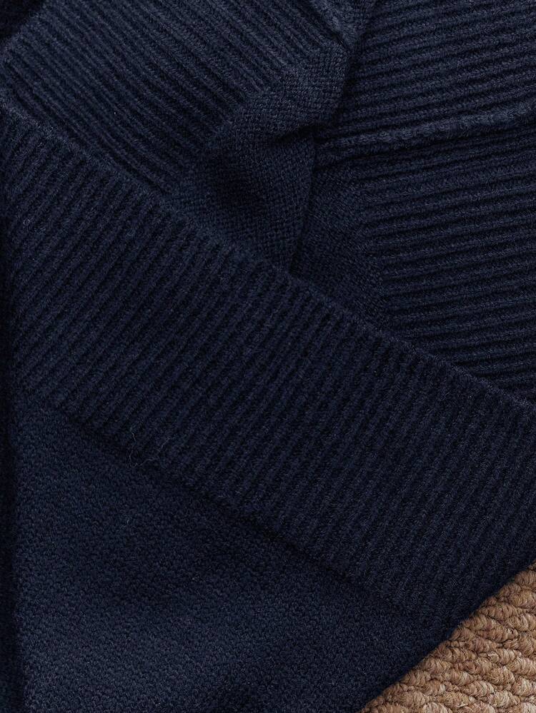 Valentine Anewsta Elegant Women's Winter Sweater, Fashion Rhinestone Embellished Collar, Gray Sweet & Youthful, Versatile Sparkling Party Wear, Plus Size Knit Top