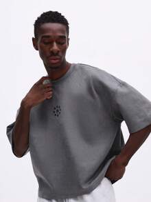 Áo thun nam tay ngắn cổ tròn dáng rộng SUMWON với logo ngôi sao nhỏ, kiểu dáng thường ngày, thích hợp cho mùa xuân hè. - Xám - Xem 5