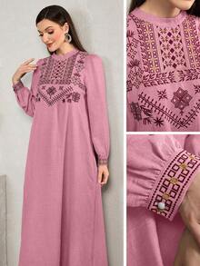 Al Najma 一件刺绣阿拉伯风格休闲连衣裙，简约时尚，适合日常穿着，波西米亚风长款阿拉伯长裙，休闲日常穿着。 - 粉色 - 查看 1