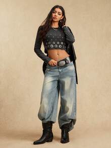 Easelle Áo thun bodycon cổ tròn tay dài thiết kế hở vai đan đen dành cho nữ - màu đen - Xem 3