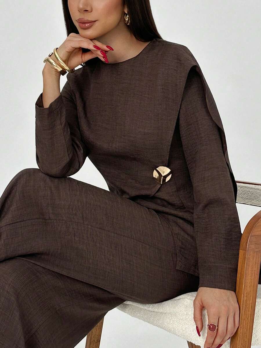 Aloruh Conjunto Elegante de 2 Peças Feminino com Top de Manga Longa e Calça com Bainha Dividida, Cor Sólida Marrom Chocolate, para Escritório e Outono - Castanho - Visão 1