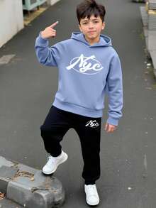 متعدد الألوان