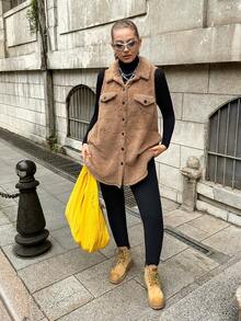 Muchica Plus Size Solid Color Fuzzy Front Button Sleeveless Jacket, Autumn/Winter - Khaki - View 4