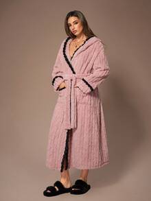 SHEIN Contrast Color Pom Pom Hooded Jacquard Fleece Women Robe Robes For Women Fluffy Fuzzy Robe Robe Set Women Robes For Women Winter Bath Robes For Women - Pink - View 5