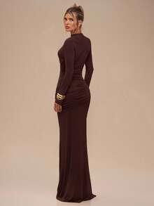 SHEIN BAE 纯色卡其色露肩褶皱长袖修身鱼尾连衣裙，优雅连衣裙，伴娘礼服，生日礼服，秋冬叠穿连衣裙，日常连衣裙，正式场合连衣裙，节日连衣裙 - 咖啡棕 - 查看 2