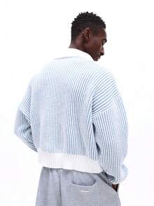 SUMWON 男士条纹针织 Polo 衫，罗纹质感，长袖圆领套头衫，冬季毛衣，休闲舒适纯色 - 藍白色 - 查看 2