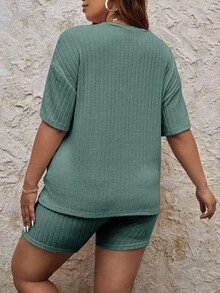 EURMUSE Plus Size Casual Solid Color Short Sleeve Top And Shorts 2 Pieces Set - Mint Green - View 2