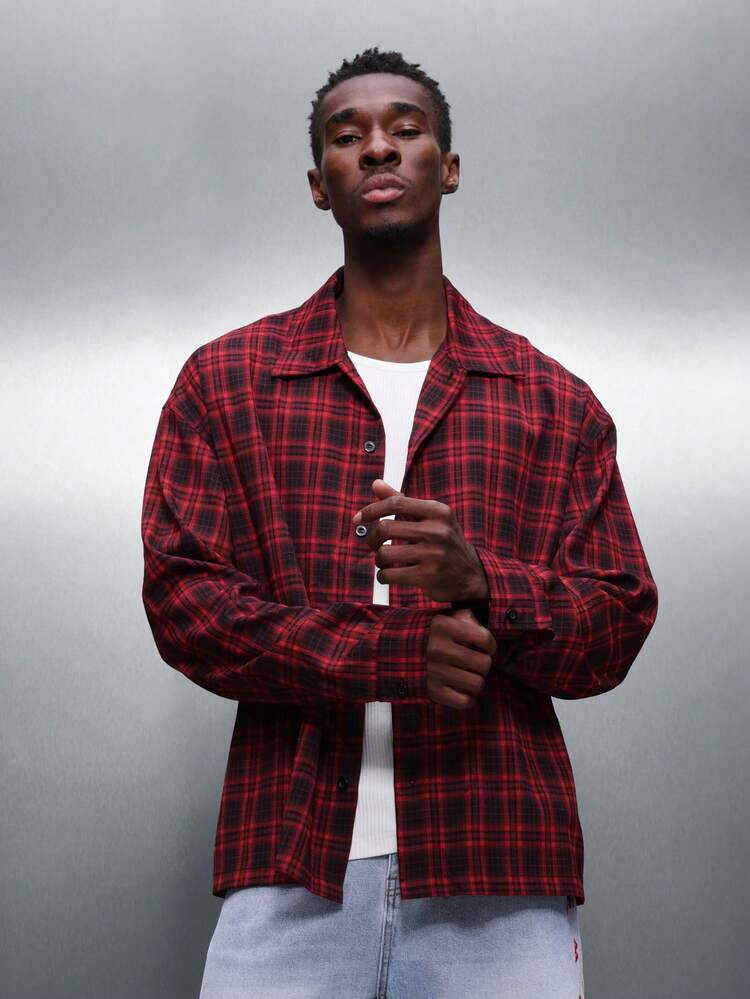 PLAYBOY X SUMWON Kurzes Flanellhemd mit Karomuster und Rückenaufdruck