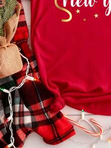 SHEIN EZwear 休闲简约假日派对庆祝新年特别版，新年除夕派对，新年“2026新年快乐”仿箔印花宽松圆领短袖女式T恤，适合夏季新年派对和圣诞节穿着。 - 紅色 - 查看 5