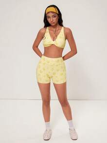 Medorelle Bộ 2 áo crop top và quần short họa tiết hoa chéo ngẫu nhiên dành cho nữ - Màu vàng - Xem 6