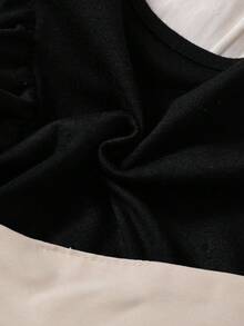 SHEIN Gaun A-line Peri Musim Panas Hitam untuk Bayi Perempuan dengan Lengan Bergelombang dan Sabuk yang Serasi, Siluet Klasik untuk Acara Jalan-jalan, Pemotretan, dan Item Fashion. - MultiWarna - View 4
