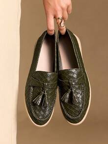 Rosivie Casual Comfortable Slip-On Minimalist Women Flats For Christmas - Green - View 2
