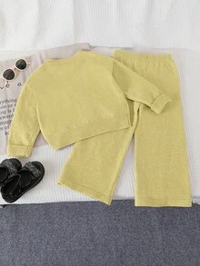 SHEIN Playful Pals 少女时尚甜美蝴蝶结针织毛衣搭配休闲直筒裤，适合居家、外出、聚会、返校 - 綠色 - 查看 2