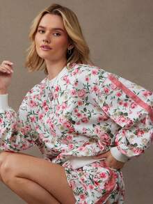 WESTFADE Crewneck Velvet Striped Sleeves Floral Print Relaxed Fit Sweatshirt Fall, Autumn, Winter, Boho, Western Wear, Country Concert, NYE, New Years Eve, Christmas, Holiday, Casual, Cute