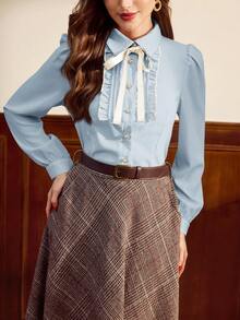 Vintamour 复古优雅女士衬衫，撞色滚边，蝴蝶结荷叶边下摆，纽扣设计，休闲百搭，适合工作、度假、秋季、冬季、圣诞节、新年、感恩节等各种场合。 - 淺藍色 - 查看 3