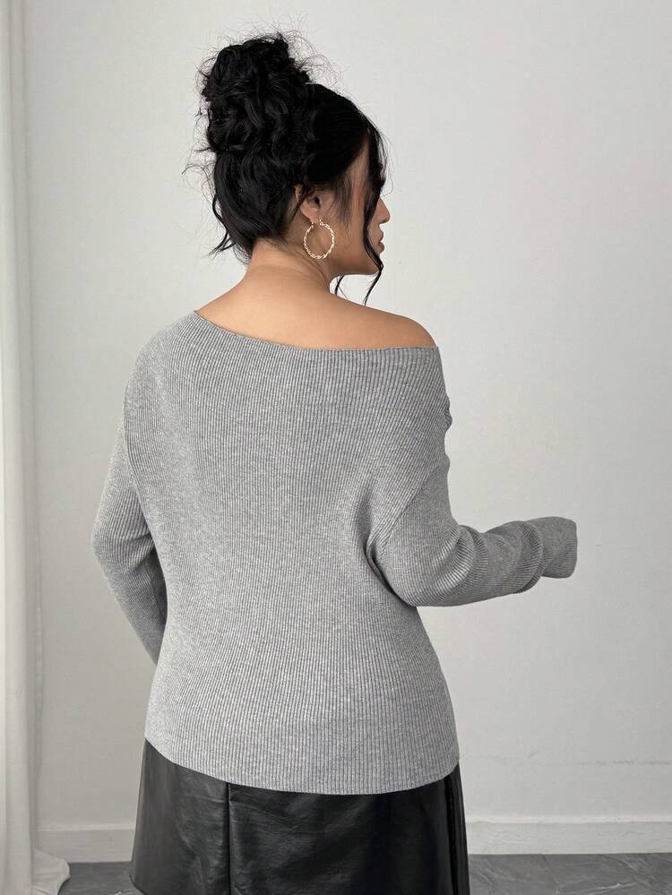 Dazy Plus Plus Size Women Elegant Solid Color Beaded Decor Off-Shoulder Fitted Pullover Sweater