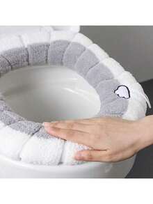 1pc Thick Toilet Mat, Pull-Out Toilet Mat, Knitted Warm Universal Toilet Lid, Washable Toilet Mat, Toilet Accessories Fabric Skin-Friendly And Comfortable Four Seasons Universal Plush Toilet Cover Autumn And Winter Suitable For Home Use - Multicolor - View 3