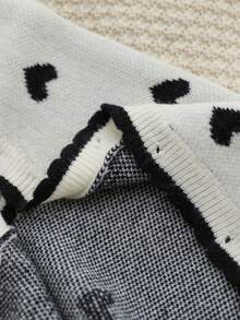 Baby Girls' Soft Knit Romper, Round Neck Long Sleeve Sweater Jumpsuit With Contrast Color Heart Pattern, Ruffled Cuff And Collar Decor, Comfortable For Autumn/Winter Indoor And Outdoor Wear Baby Fall Winter Romper Baby Sweater Jumpsuit Baby Knit Romper Button Front Baby Girl Heart Outfit Baby Knit Romper Heart Pattern - Black - View 8