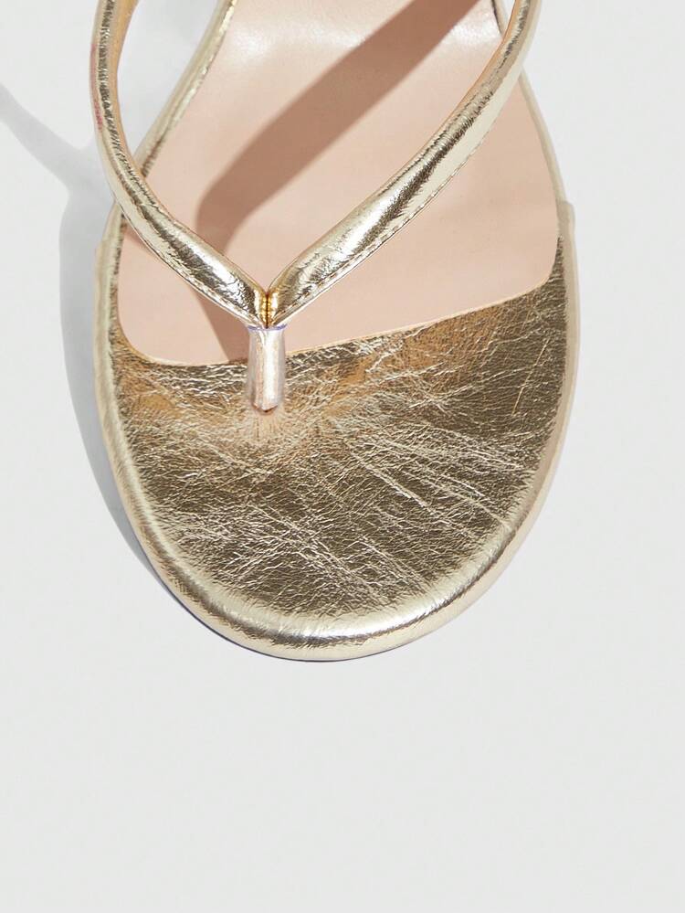 MISSGUIDED Sandálias de Dedo Metalizado com Salto Anabela, Salto Alto, Plataforma, Verão, Praia, Casamento, Festa, Noite, Slip On, Elegante, Moda, Calçado