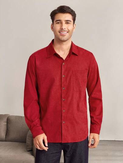 Manfinity RelaxMax Camisa casual de manga larga de un solo pecho de unicolor con bolsillo para hombres, Navidad