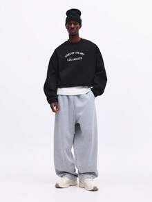 SUMWON Men State Of The Art Los Angeles Crop Sweatshirt Crew Neck Long Sleeve Pullover Black Urban Streetwear Fall Winter - Black - View 3