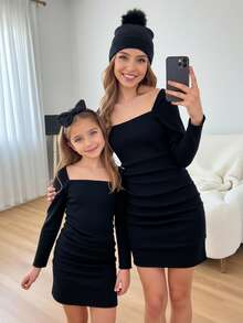 年轻女孩优雅黑色收腰修身方领长袖褶皱休闲连衣裙，适合派对、圣诞节、日常休闲、聚会。适合母女、姐妹套装 - 黑色 - 查看 5