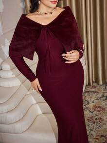 Modelyn Vestido elegante de mujer de talla grande con cuello de piel sintética desmontable - Burdeos - Ver 3