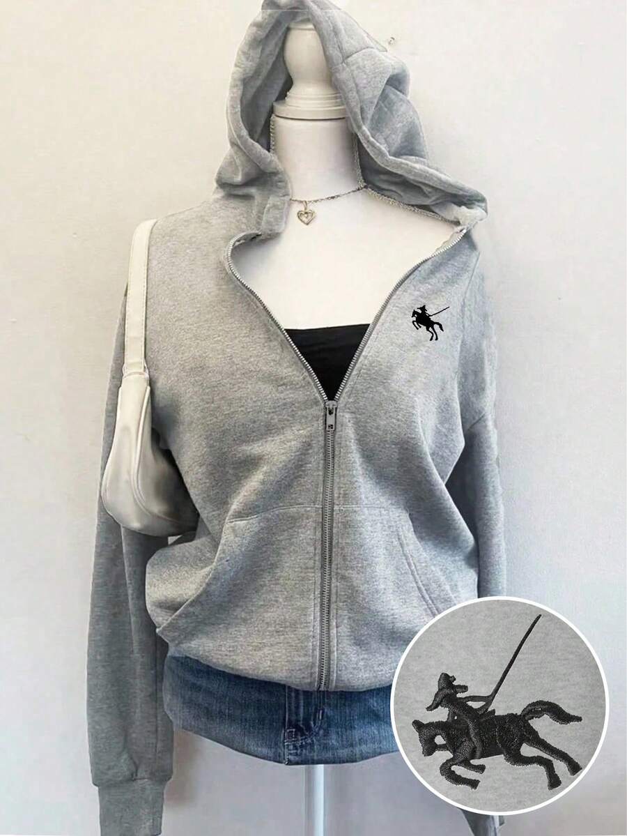 SHEIN Sweetra Young 少女复古保罗刺绣图案卫衣，休闲舒适学院风刺绣连帽套头衫，宽松版型，适合秋冬季穿着 - 灰色 - 查看 1