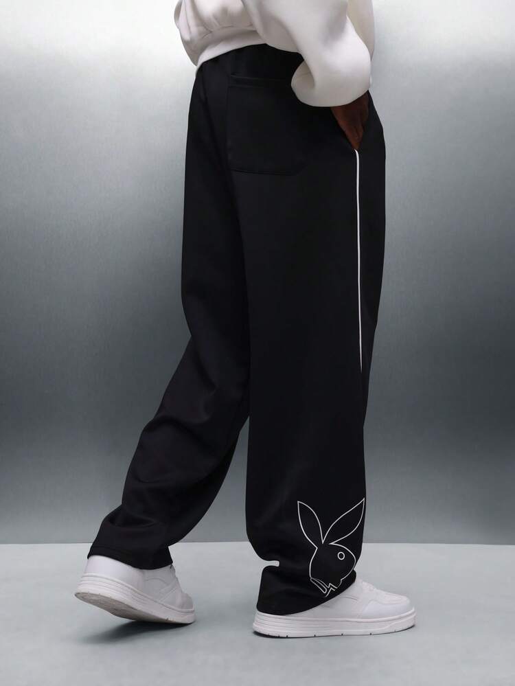 PLAYBOY X SUMWON Jogginghose mit geradem Bein und Paspelierung