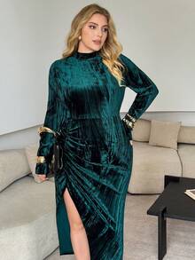 Modelyn 大码女式纯色立领长袖褶皱侧开衩修身优雅连衣裙 - 墨綠色 - 查看 5
