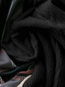 SHEIN CURVE+ 加大码针织提花格纹印花两件套，秋冬款 - 黑色 - 查看 5