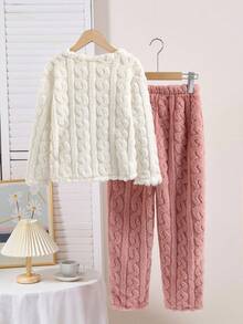 Genkimix Kids 2pcs Girls' Plush Jacquard Crew Neck Long Sleeve Top And Pants Pajama Set With Bear & Letter Pattern, Comfortable