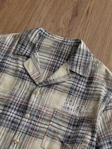 SWAVVY 男士格子印花前开襟纽扣口袋休闲长袖衬衫 - 卡其色 - 查看 4