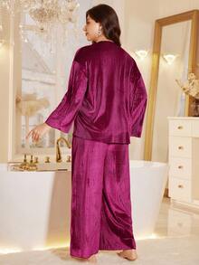 MuseNap CURVE LuxeNights 大码天鹅绒落肩长袖上衣和宽松休闲裤睡衣套装，冬季服装 - 玫紅色 - 查看 3