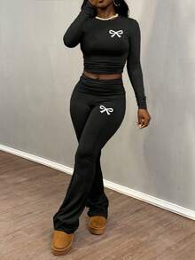 Slaydiva Setup Autumn Winter Women/Black 2 Piece Set/Women's Fall Clothing/Women's Winter Clothing/Two Pieces Suits/Flare Jeans/Long-Sleeved Tops/Casual Crew Neck Long-Sleeved Yoga Pants Short Pleated Tops Yoga Wide-Leg Pants Flare Pants Women's Two Pieces Suits/Y2k Clothing/Streetwear/Women's Going Out Tops/Bow Graphic - Black - View 4