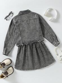 Sparklyn Tween Girls Y2K Style Denim Two Pieces Outfit, Autumn/Winter New Arrival, Collegiate Inspired, Jacket + Pleated Skirt Set, Casual Street Style Long Sleeve Distressed Denim Jacket + Denim Pleated Mini Skirt, Medium Blue Vintage Washed Denim, Loose Fashionable Versatile Set, Denim New Arrival Outfit Skirt And Shirt Out Fits For Tweens Gray